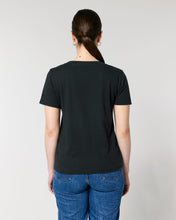 Women's V-Neck Organic T-Shirt | Stella Isla SATW032