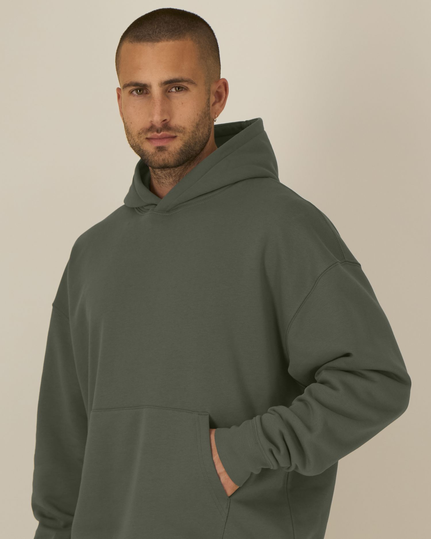 Relaxed Fit Organic Cotton Hoodie | Chaser SASU038