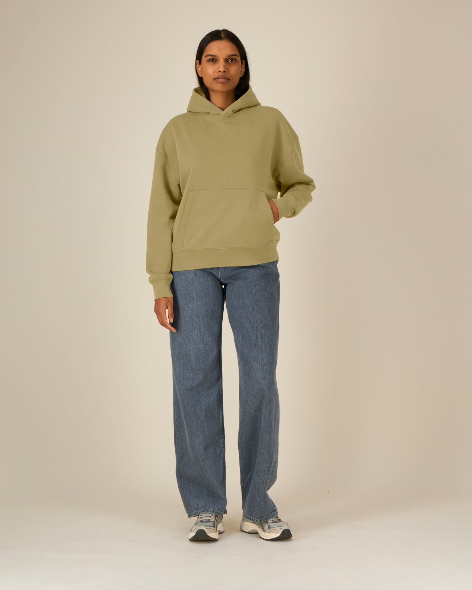 Relaxed Fit Organic Cotton Hoodie | Chaser SASU038