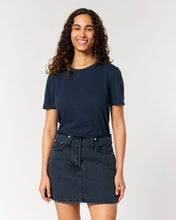Women's Fitted Organic T-Shirt | Stella Ella SATW031