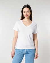 Women's V-Neck Organic T-Shirt | Stella Isla SATW032