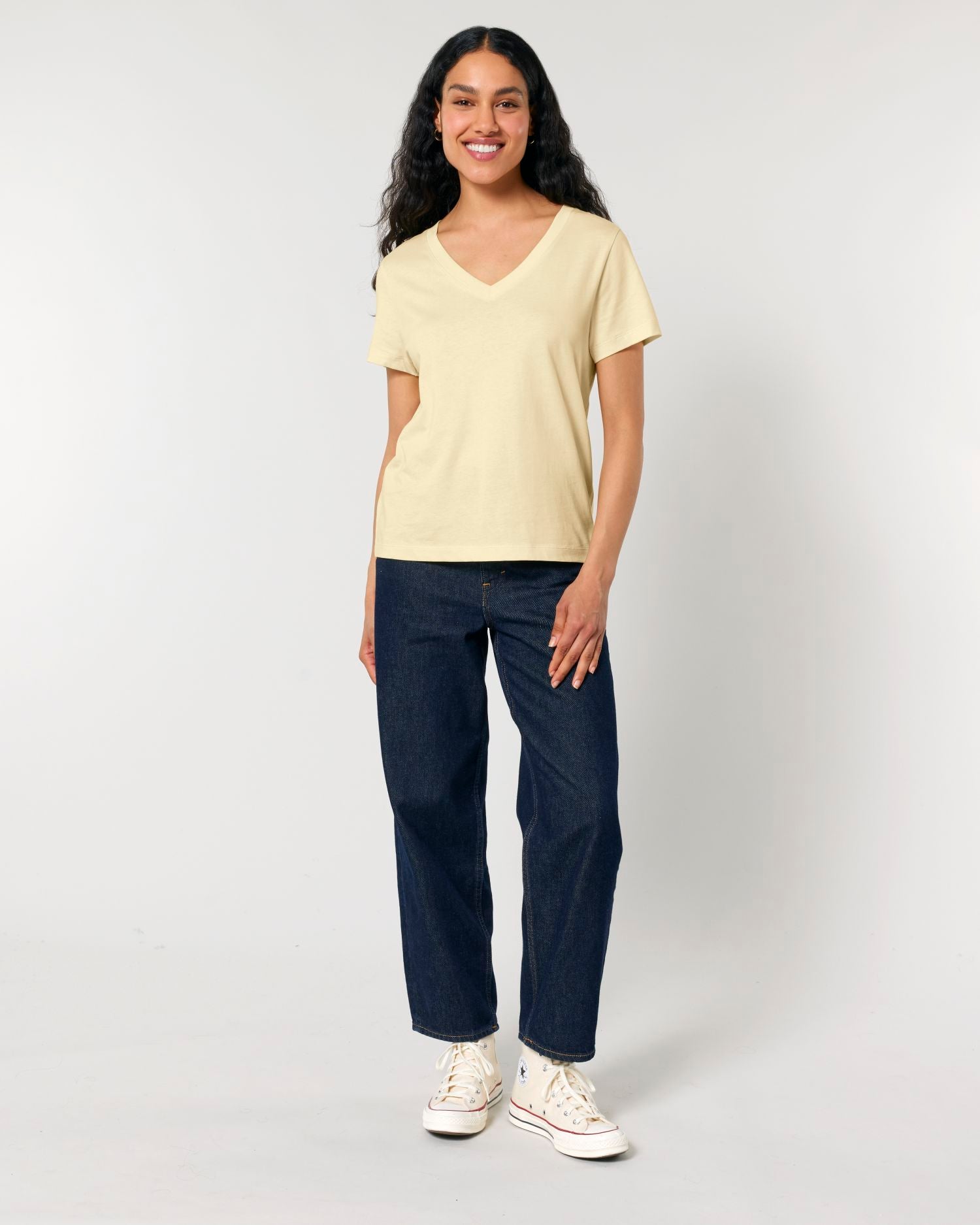 Women's V-Neck Organic T-Shirt | Stella Isla SATW032