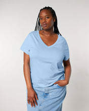 Women's V-Neck Organic T-Shirt | Stella Isla SATW032