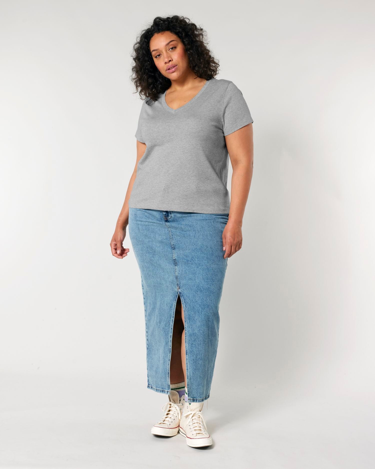Women's V-Neck Organic T-Shirt | Stella Isla SATW032