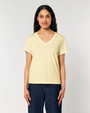 Women's V-Neck Organic T-Shirt | Stella Isla SATW032